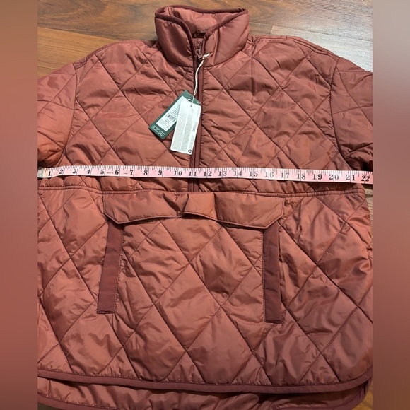 Women’s Quilted Burgundy Jacket - Picture 7 of 8